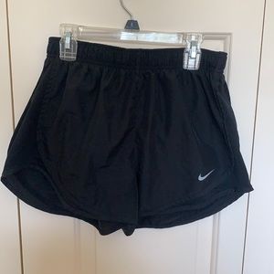 Nike Women's Tempo Dry Core 3'' Running Shorts